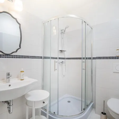 Arkady Hof Hotel