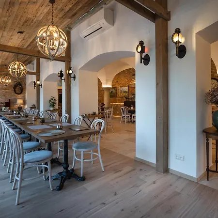 Arkady Hof Готель 4*