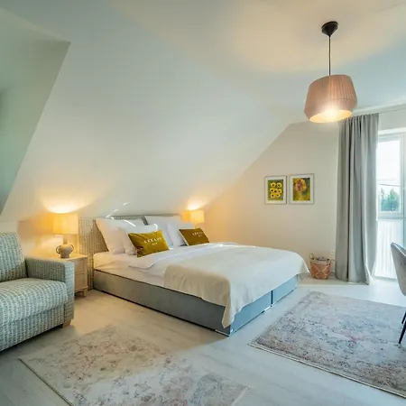 Arkady Hof 4*