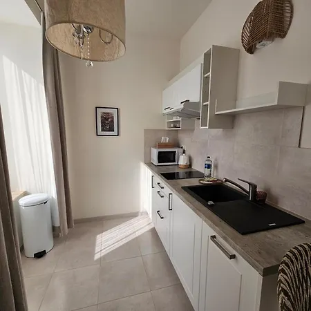 Arkady Hof 4* ستوبافا