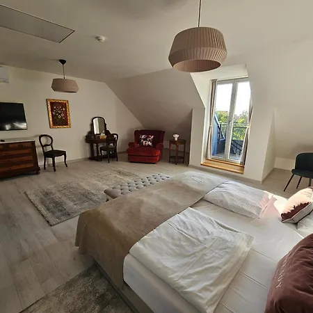 Arkady Hof