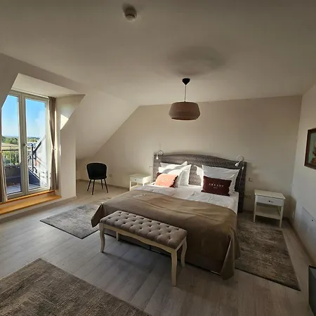Arkady Hof Hotel Stupava